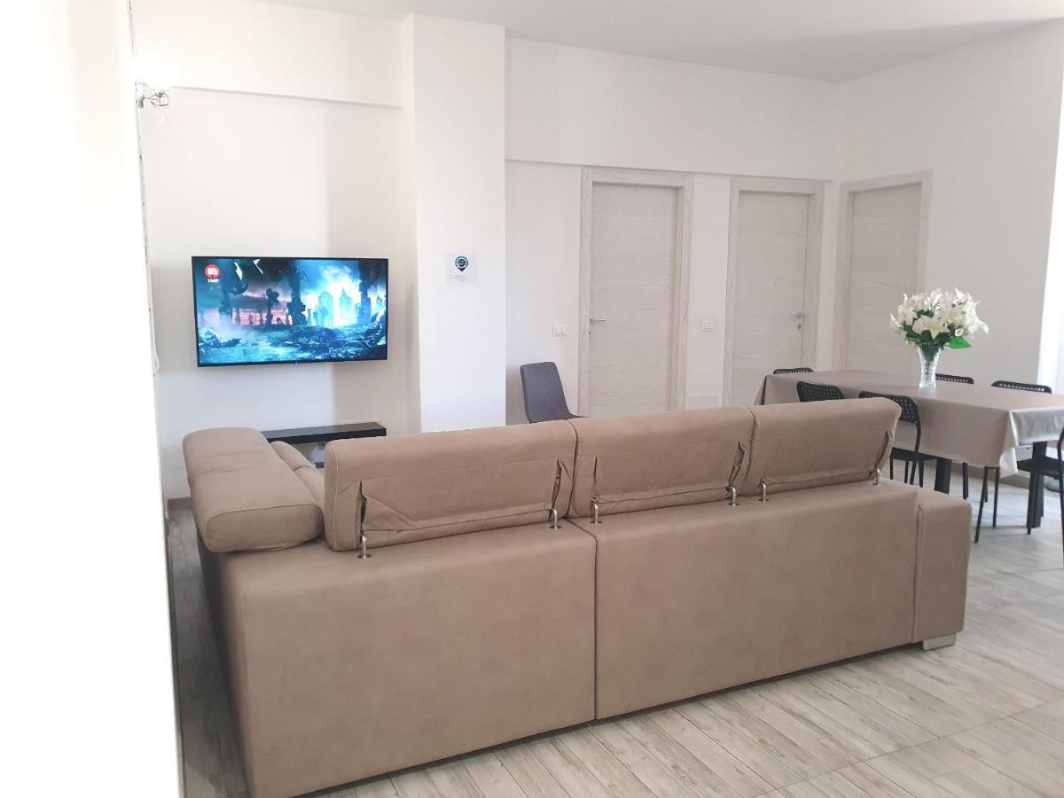 Savannah Charme Apartment Специя Экстерьер фото